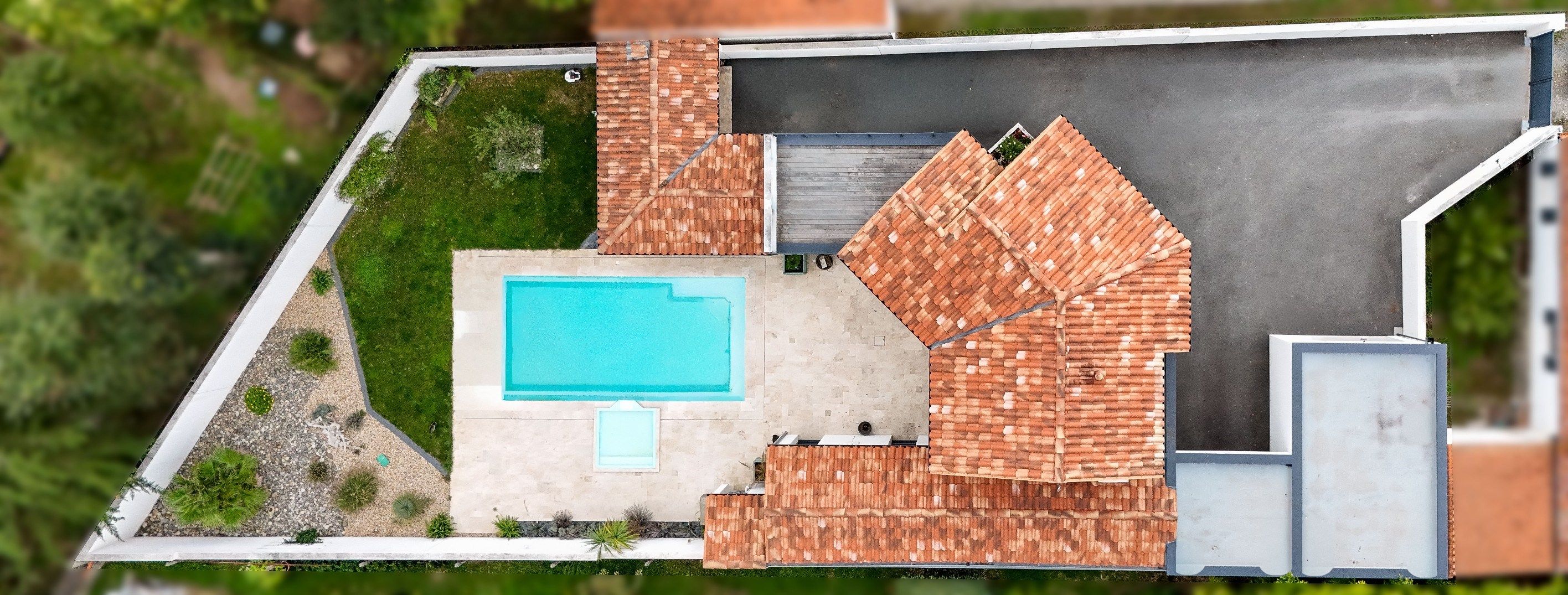 maison de luxe 6 Pièces en vente sur BREUIL MAGNE (17870)