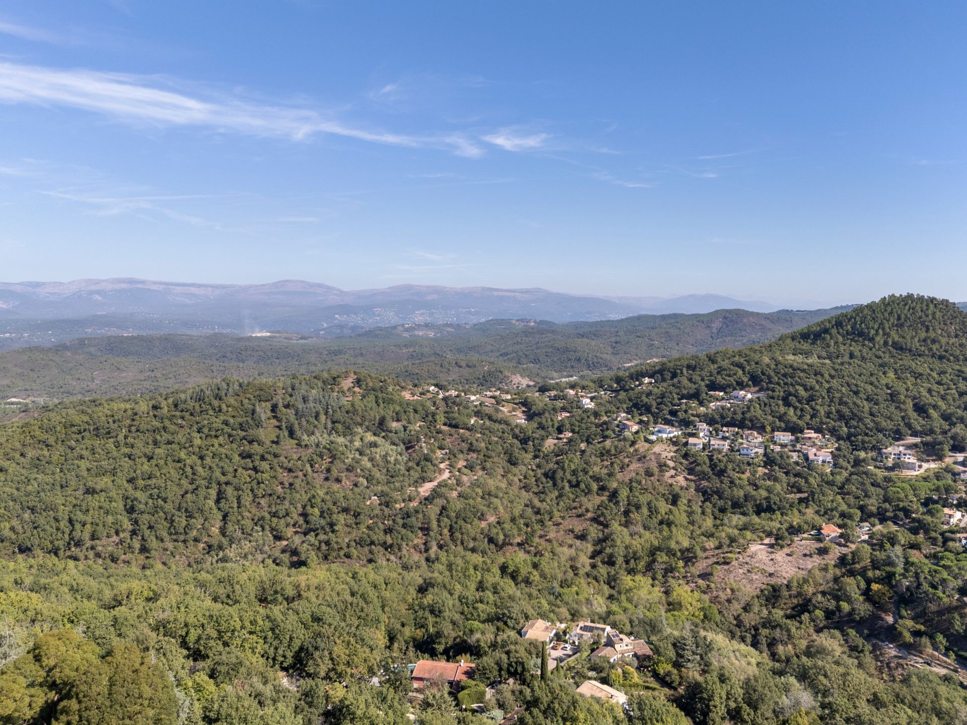 villa de luxe 5 Pièces en vente sur LES ADRETS DE L ESTEREL (83600)