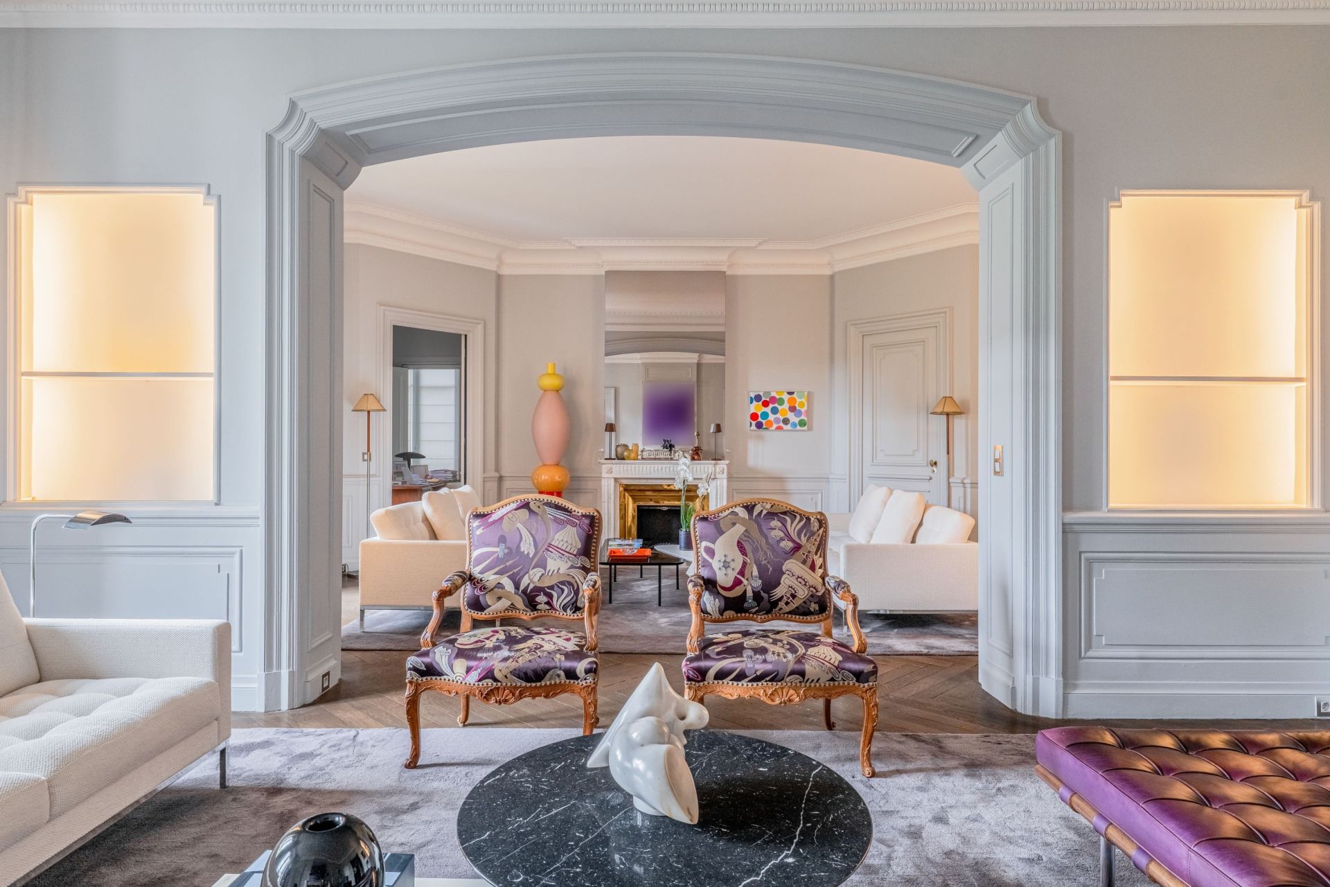 luxury apartment 7 Rooms for sale on LYON (69006)