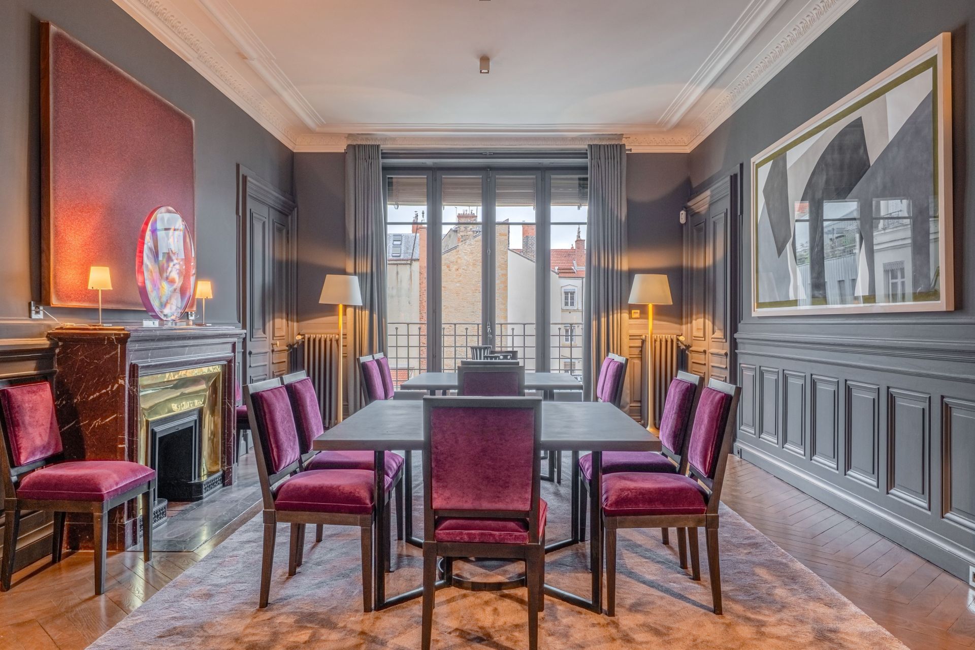 luxury apartment 7 Rooms for sale on LYON (69006)