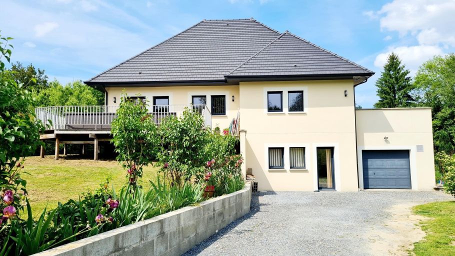 maison de luxe 5 Pièces en vente sur VIEUX BOURG (14130)