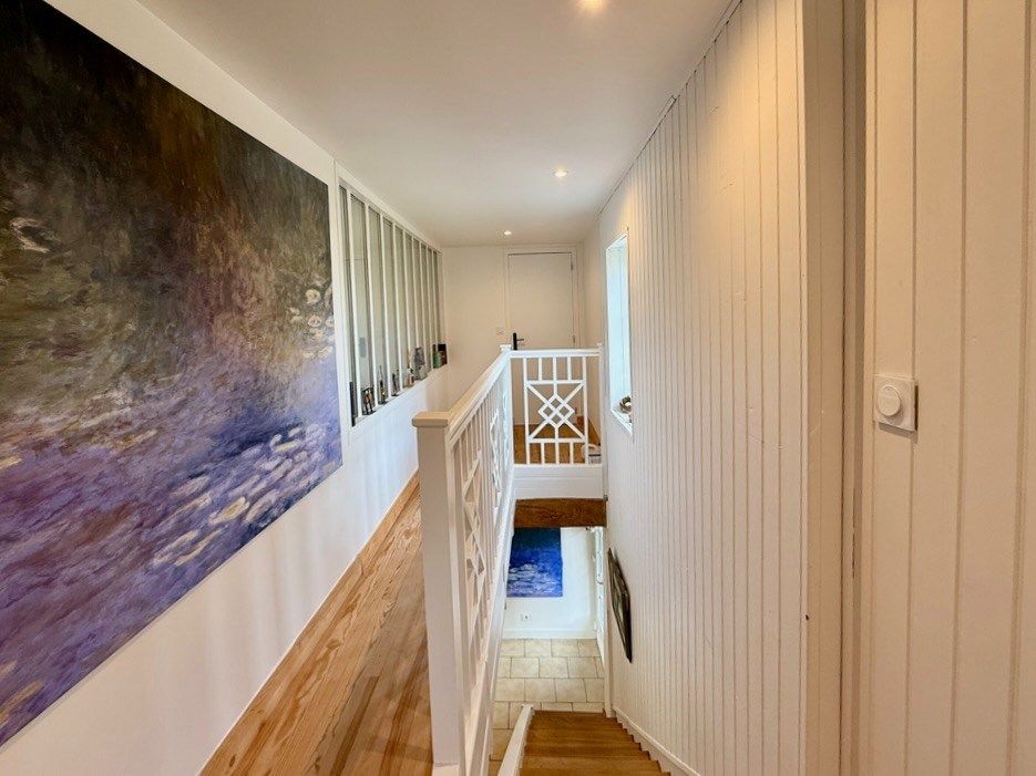 Norman house 8 Rooms for sale on PONT L EVEQUE (14130)