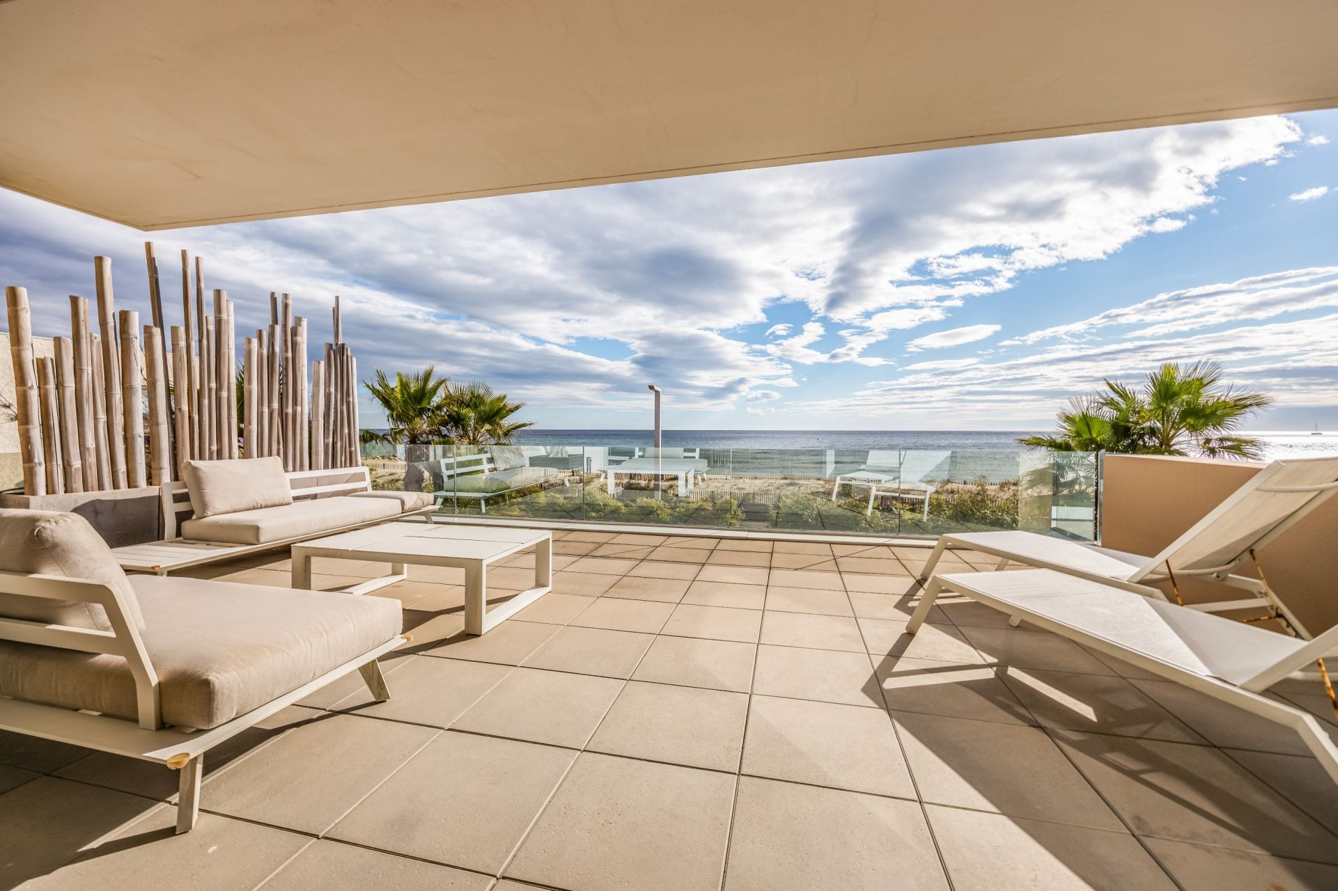 luxury house 4 Rooms for sale on ST CYPRIEN PLAGE (66750)