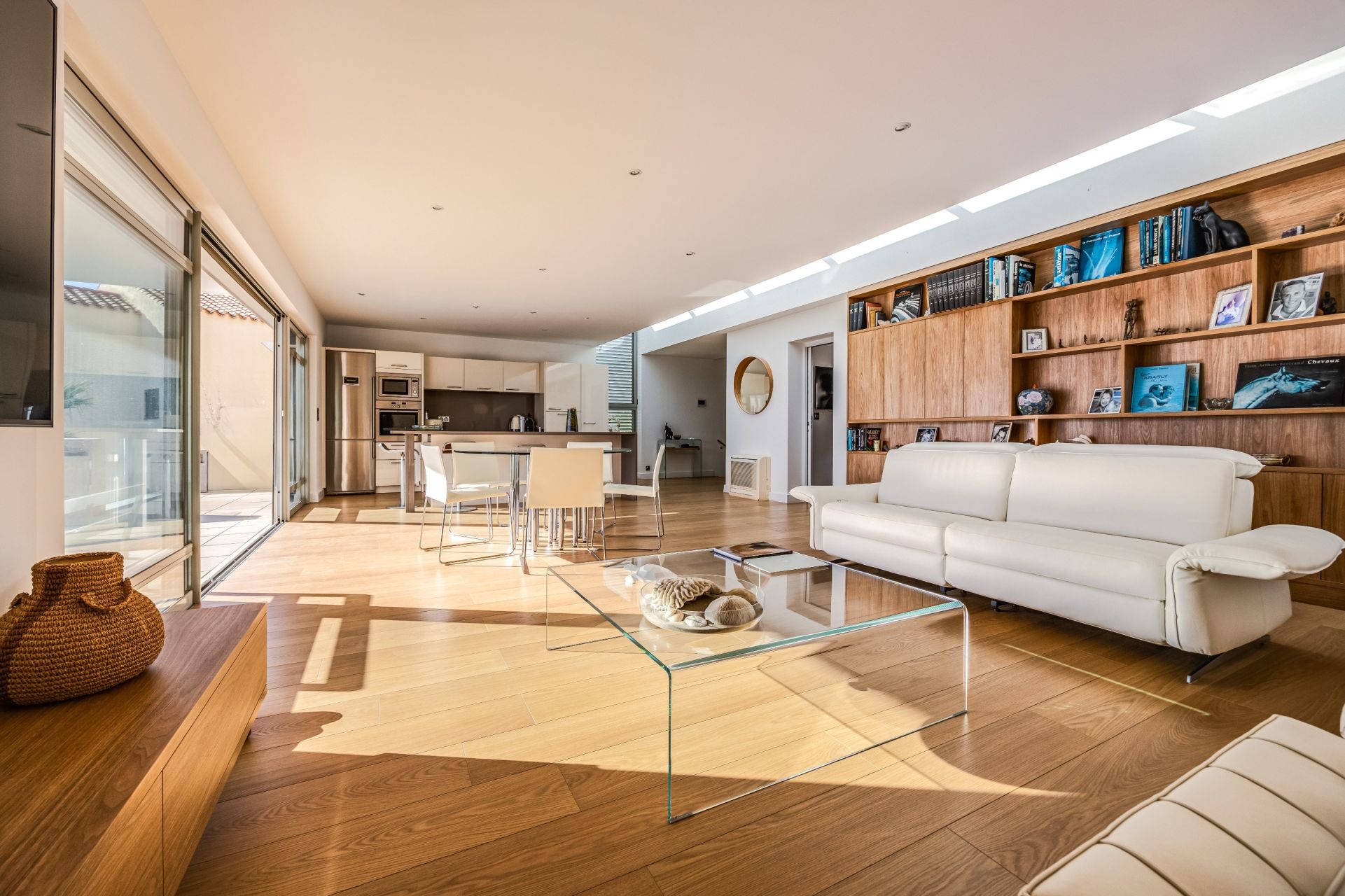 luxury house 4 Rooms for sale on ST CYPRIEN PLAGE (66750)