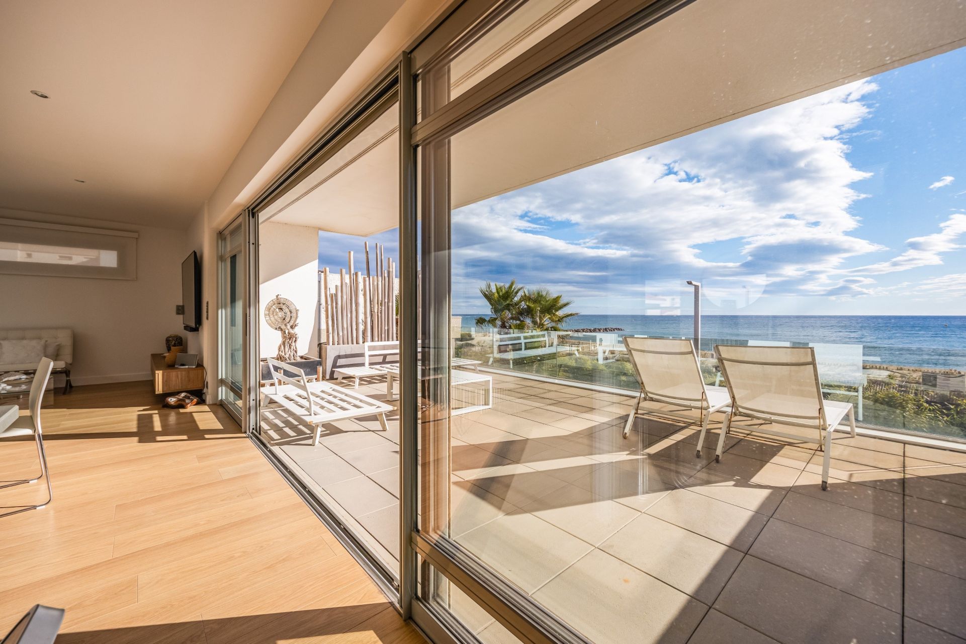 luxury house 4 Rooms for sale on ST CYPRIEN PLAGE (66750)