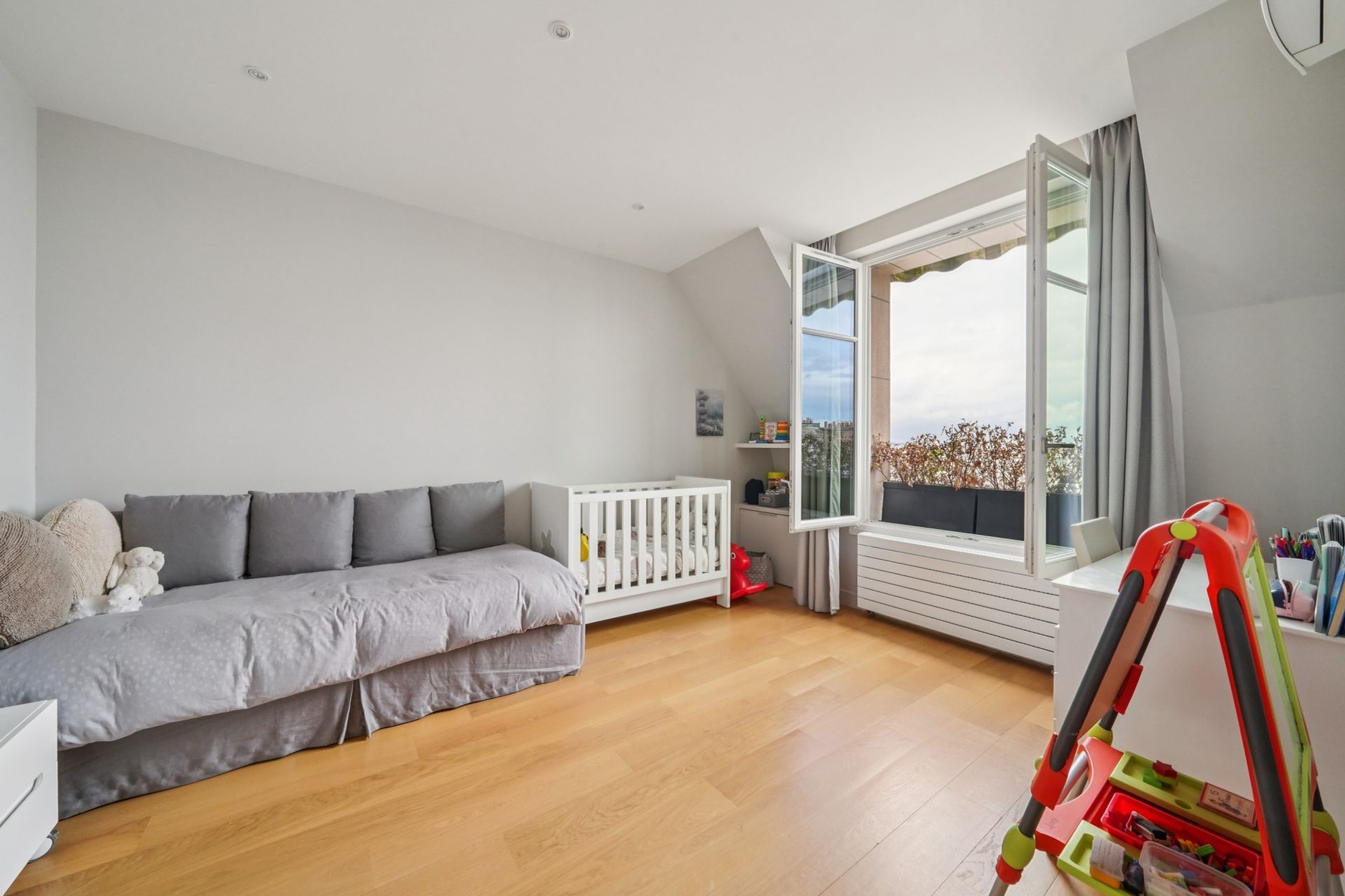 appartement de luxe 7 Pièces en vente sur PARIS (75116)