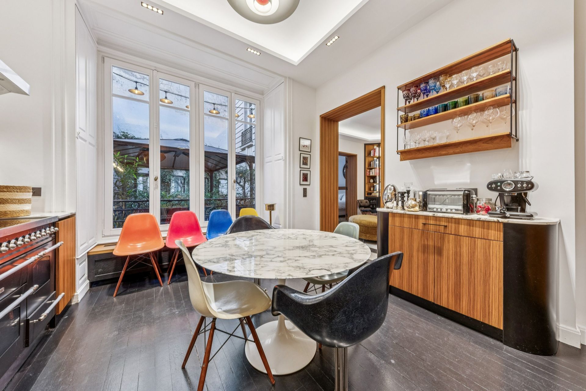 luxury apartment 5 Rooms for sale on PARIS (75008)