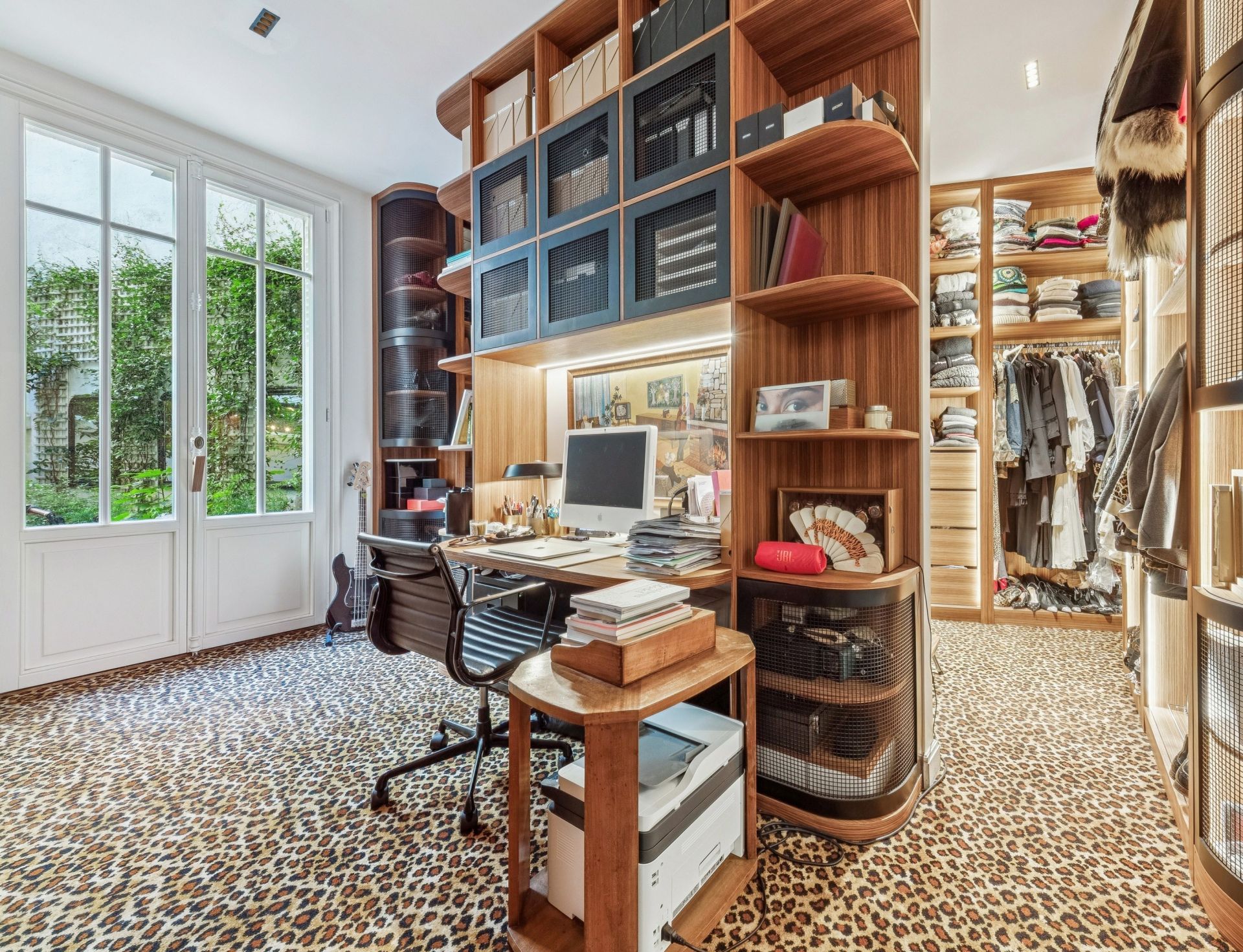 luxury apartment 5 Rooms for sale on PARIS (75008)