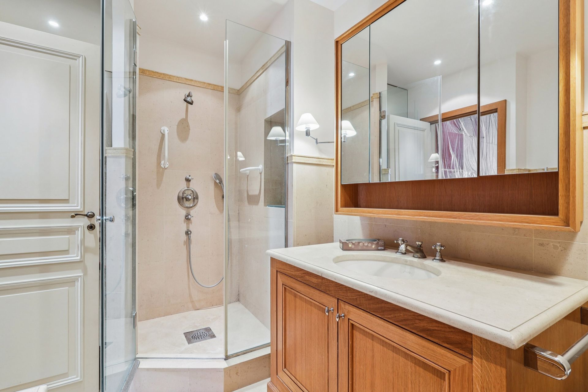 appartement de luxe 2 Pièces en vente sur PARIS (75016)