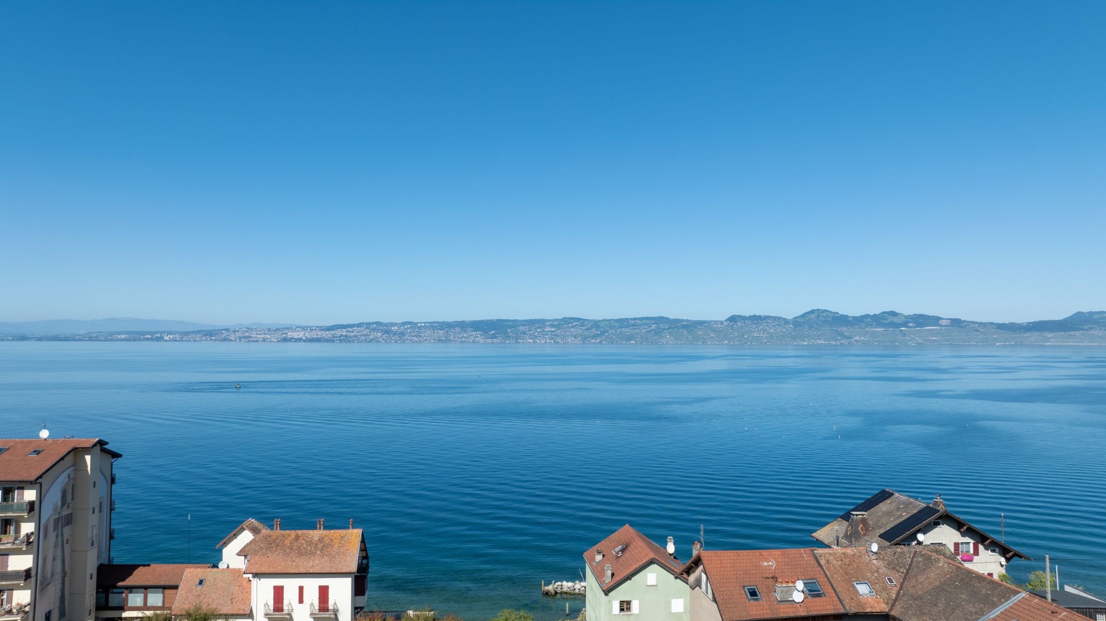 luxury house 6 Rooms for sale on LUGRIN (74500)