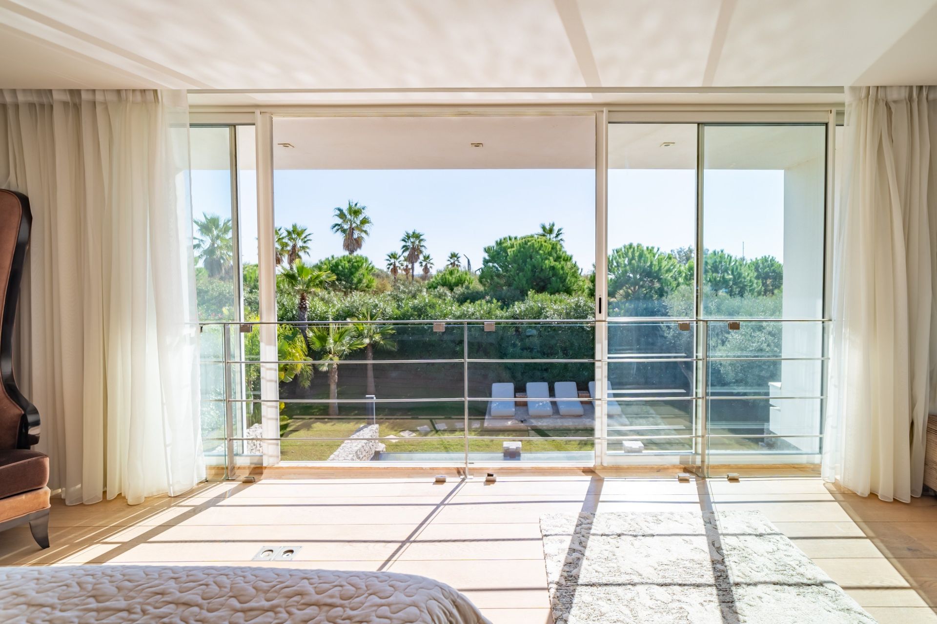 luxury house 7 Rooms for sale on SETE (34200)