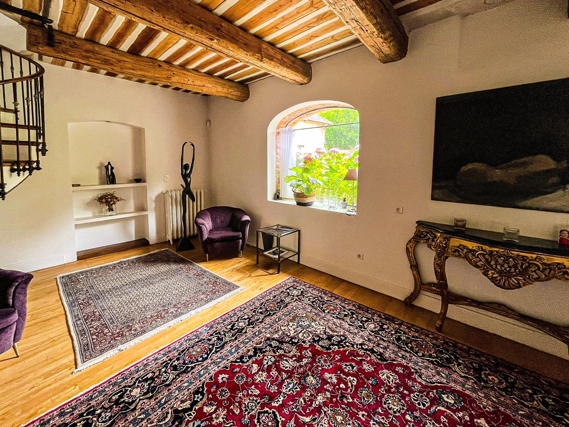 luxury house 12 Rooms for sale on ALTHEN DES PALUDS (84210)