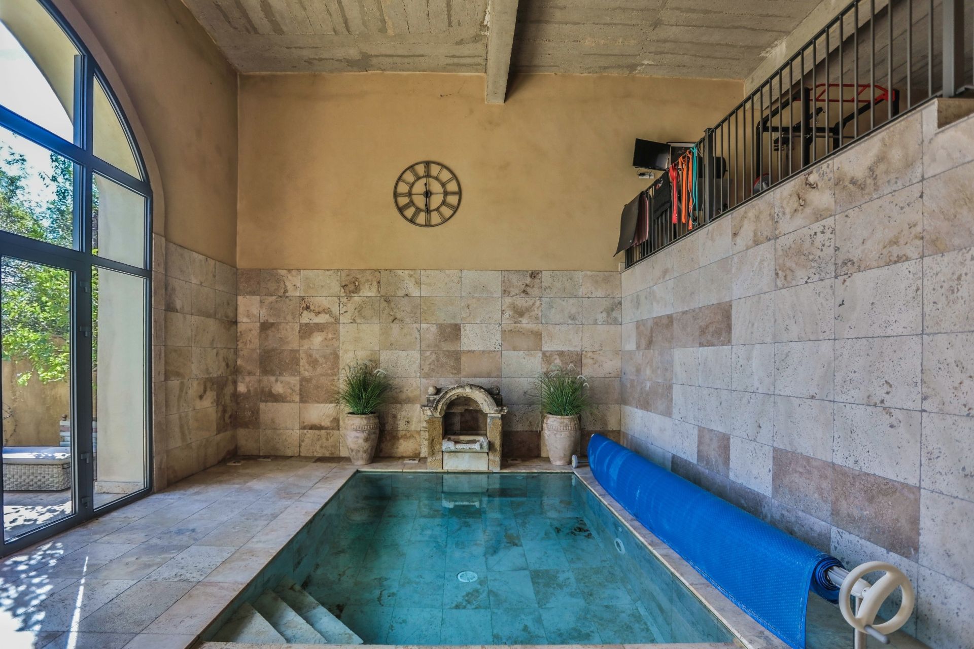 propriété de luxe 21 Pièces en vente sur LORIOL DU COMTAT (84870)