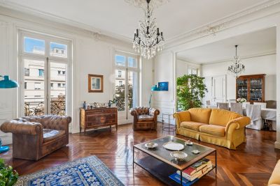 Vente Appartement de luxe Paris 8 5&nbsp;Pièces 181&nbsp;m²