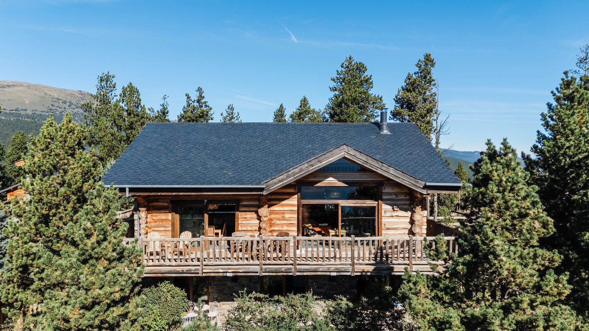chalet de luxe 5 Pièces en vente sur LES ANGLES (66210)