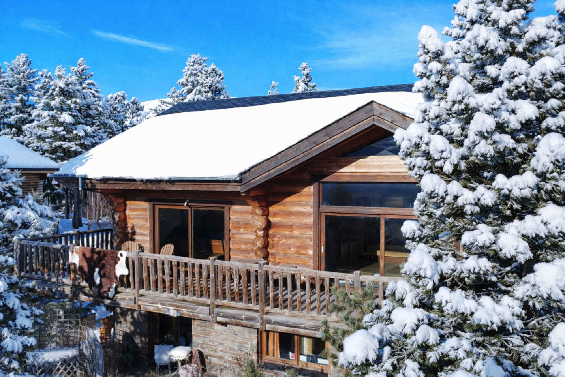 luxury chalet 5 Rooms for sale on LES ANGLES (66210)