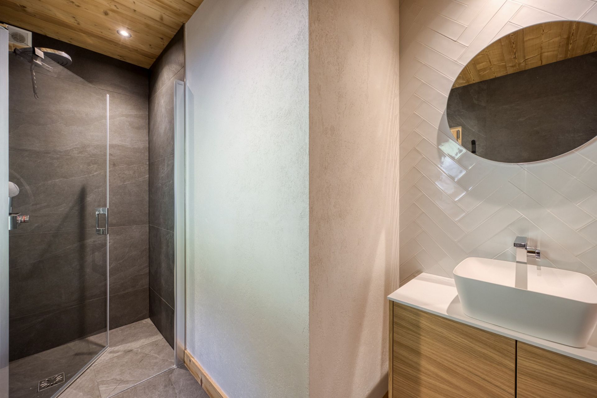 luxury chalet 6 Rooms for sale on ST GERVAIS LES BAINS (74170)