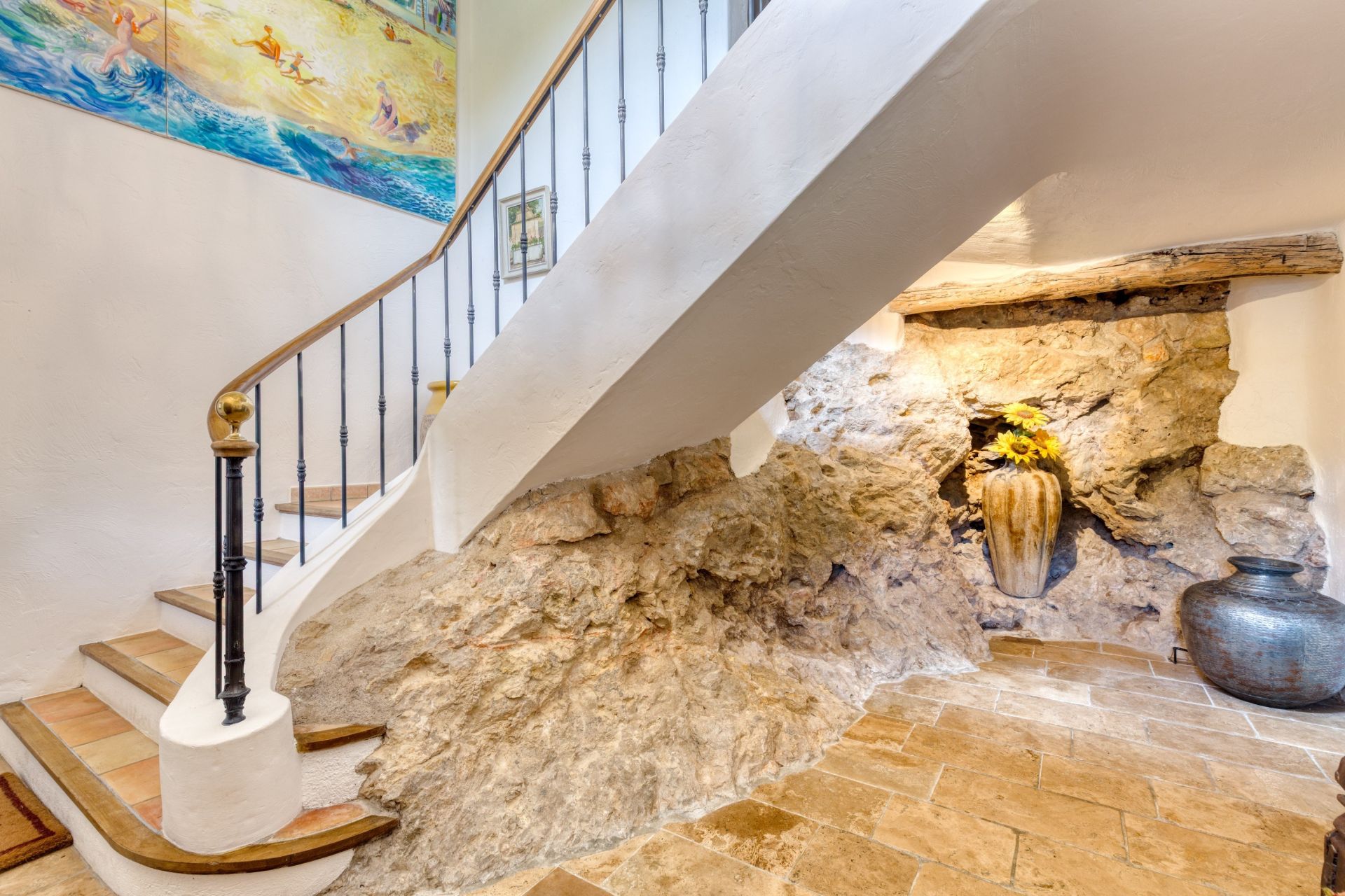 luxury property 10 Rooms for sale on SALERNES (83690)