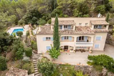 Sale Luxury property Salernes 10 Rooms 427 m²