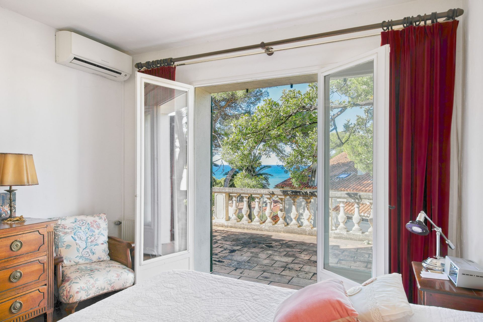 maison de luxe 6 Pièces en vente sur SIX FOURS LES PLAGES (83140)