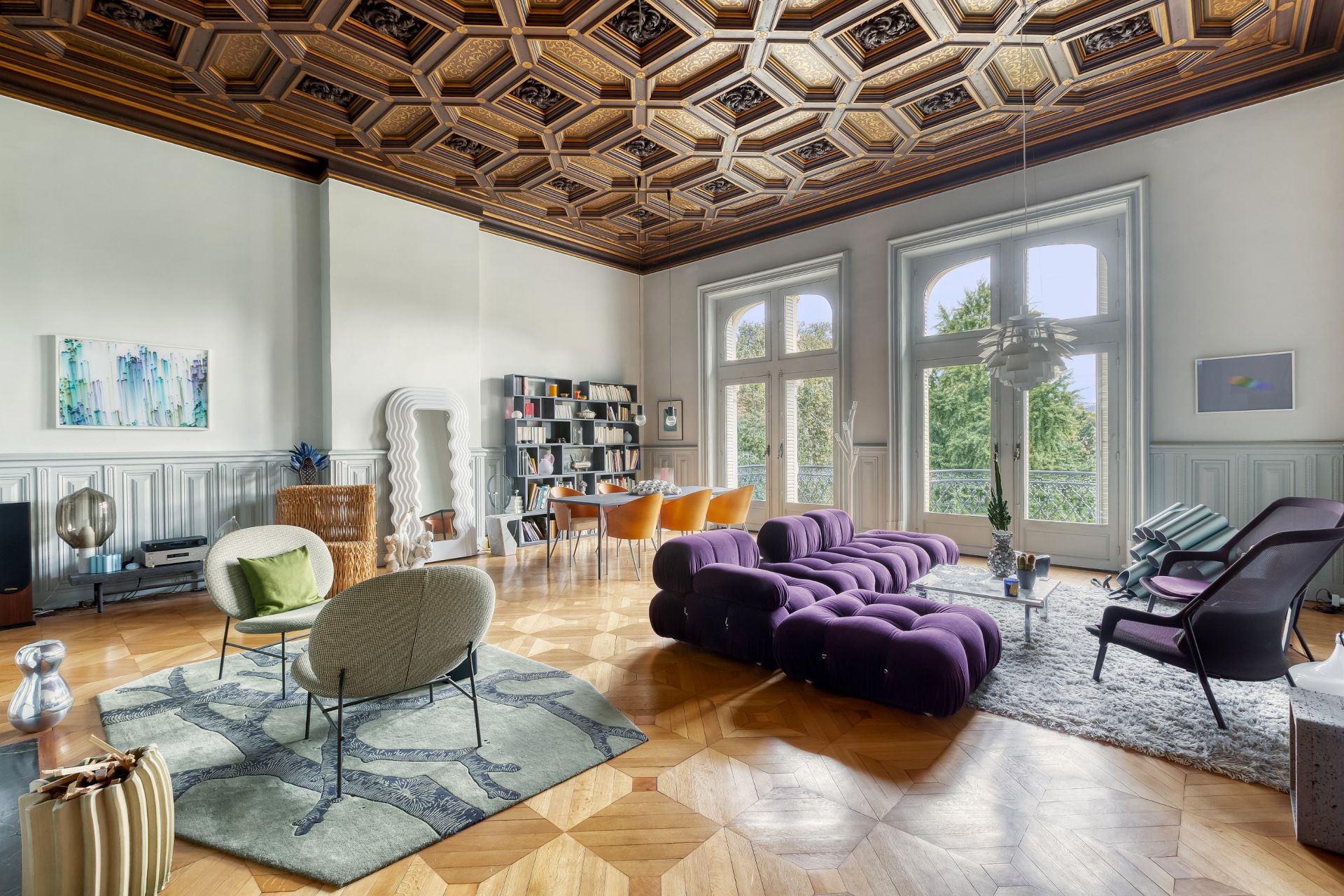 luxury apartment 5 Rooms for sale on PARIS (75008)