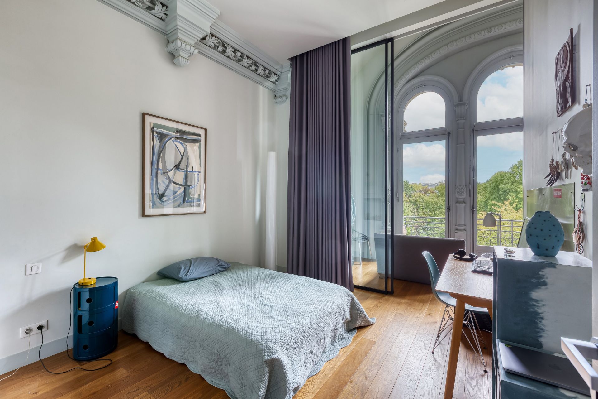 luxury apartment 5 Rooms for sale on PARIS (75008)