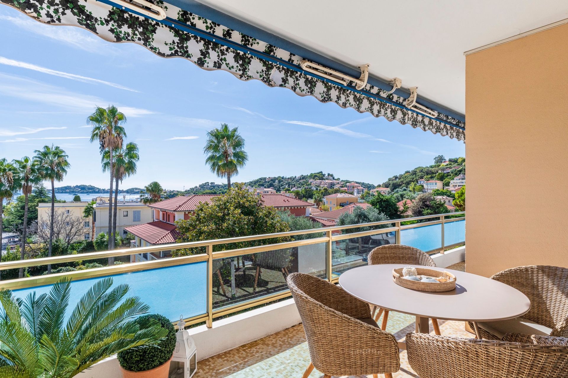 appartement de luxe 4 Pièces en vente sur BEAULIEU SUR MER (06310)