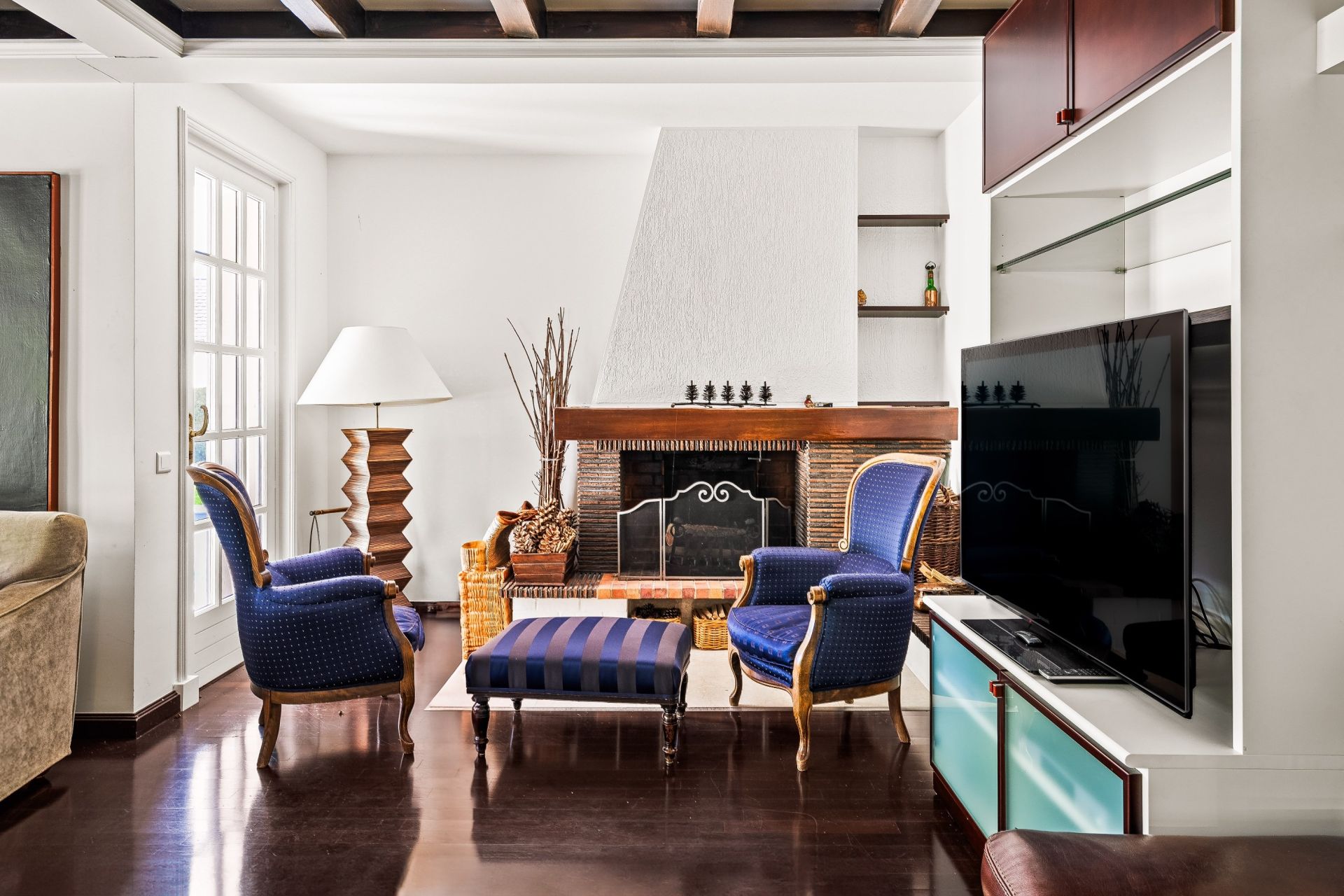 luxury house 12 Rooms for sale on DIVONNE LES BAINS (01220)