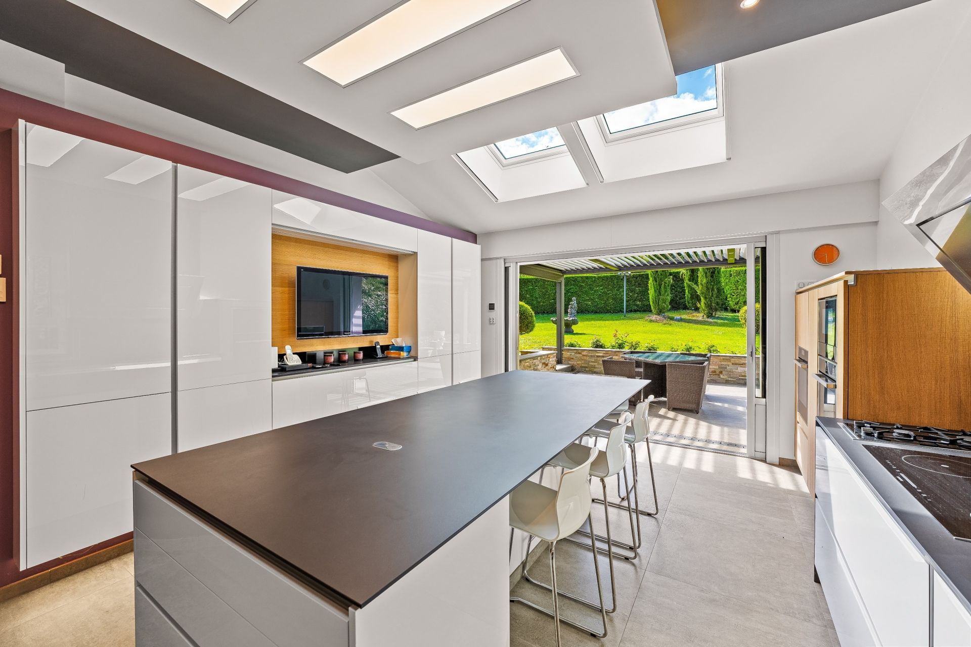 luxury house 12 Rooms for sale on DIVONNE LES BAINS (01220)