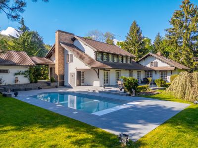 Vente Maison de luxe Divonne-les-Bains 12 Pièces 369 m²