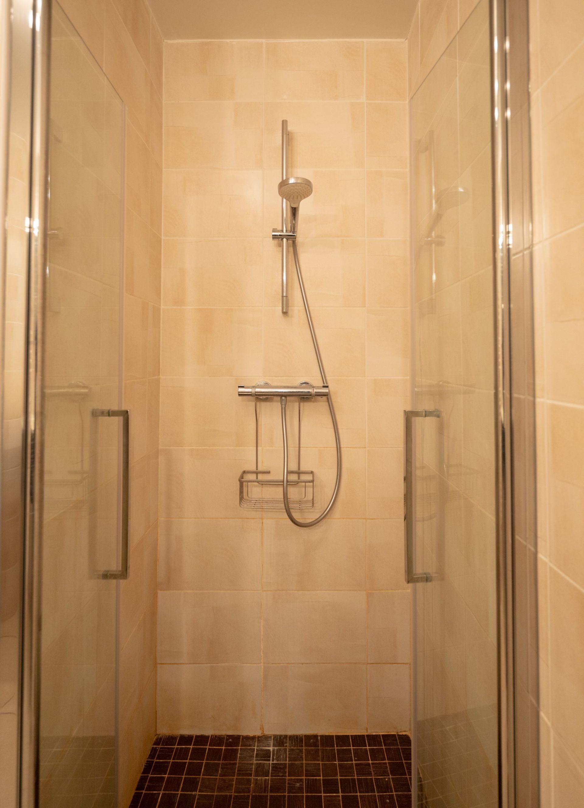 luxury apartment 5 Rooms for sale on AJACCIO (20000)