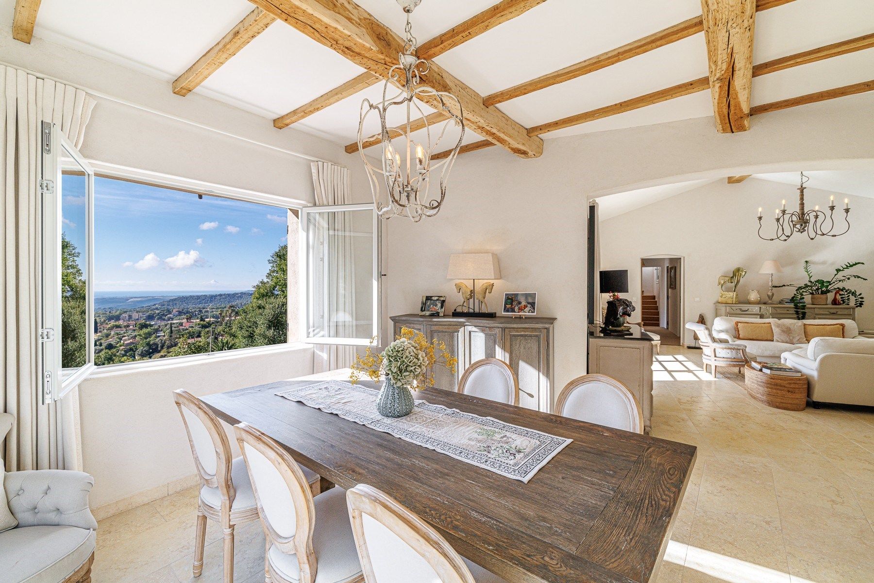 maison provençale de luxe 9 Pièces en vente sur VENCE (06140)