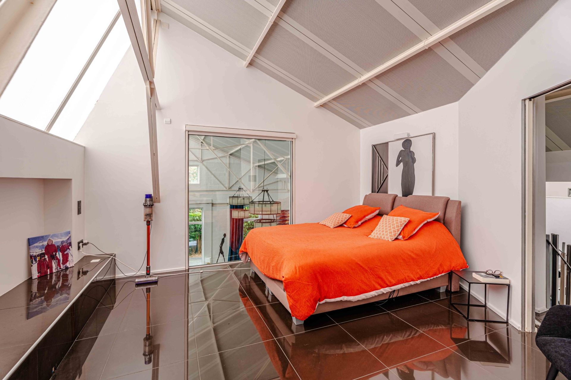 luxury house 7 Rooms for sale on CAEN (14000)