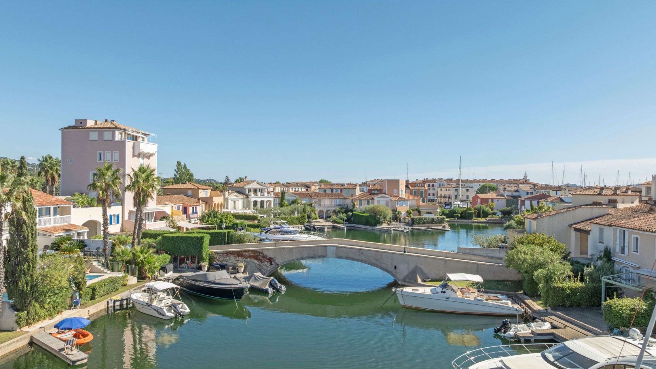 villa de luxe 5 Pièces en vente sur PORT GRIMAUD (83310)