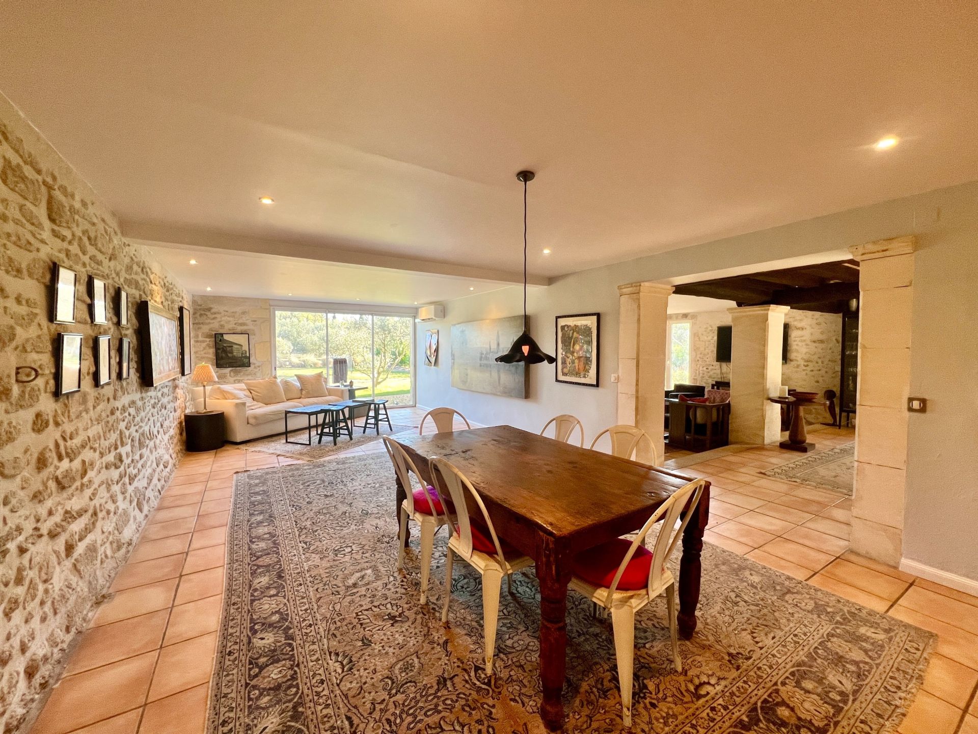 luxury house 5 Rooms for sale on ST REMY DE PROVENCE (13210)