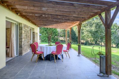 Sale Luxury house Saint-Nolff 28 Rooms 1335 m²