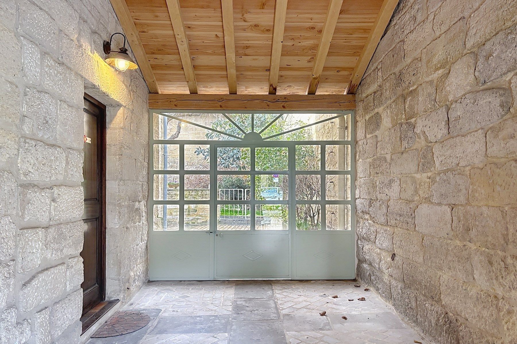 hôtel particulier 11 Pièces en vente sur UZES (30700)