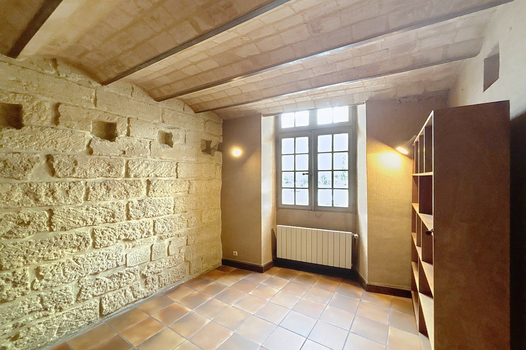 hôtel particulier 11 Pièces en vente sur UZES (30700)