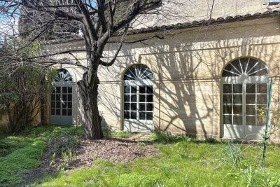 Vente Hôtel particulier Uzès 11 Pièces 260 m²