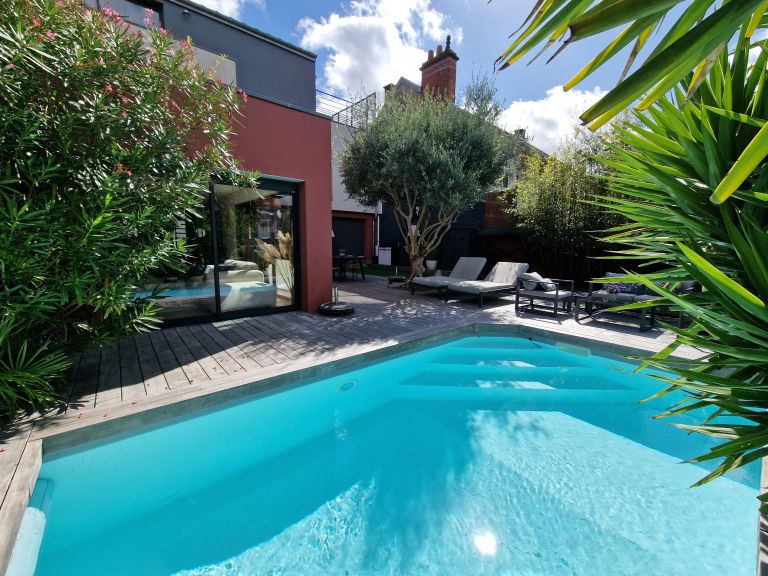 maison contemporaine 6 Pièces en vente sur NANTES (44300)