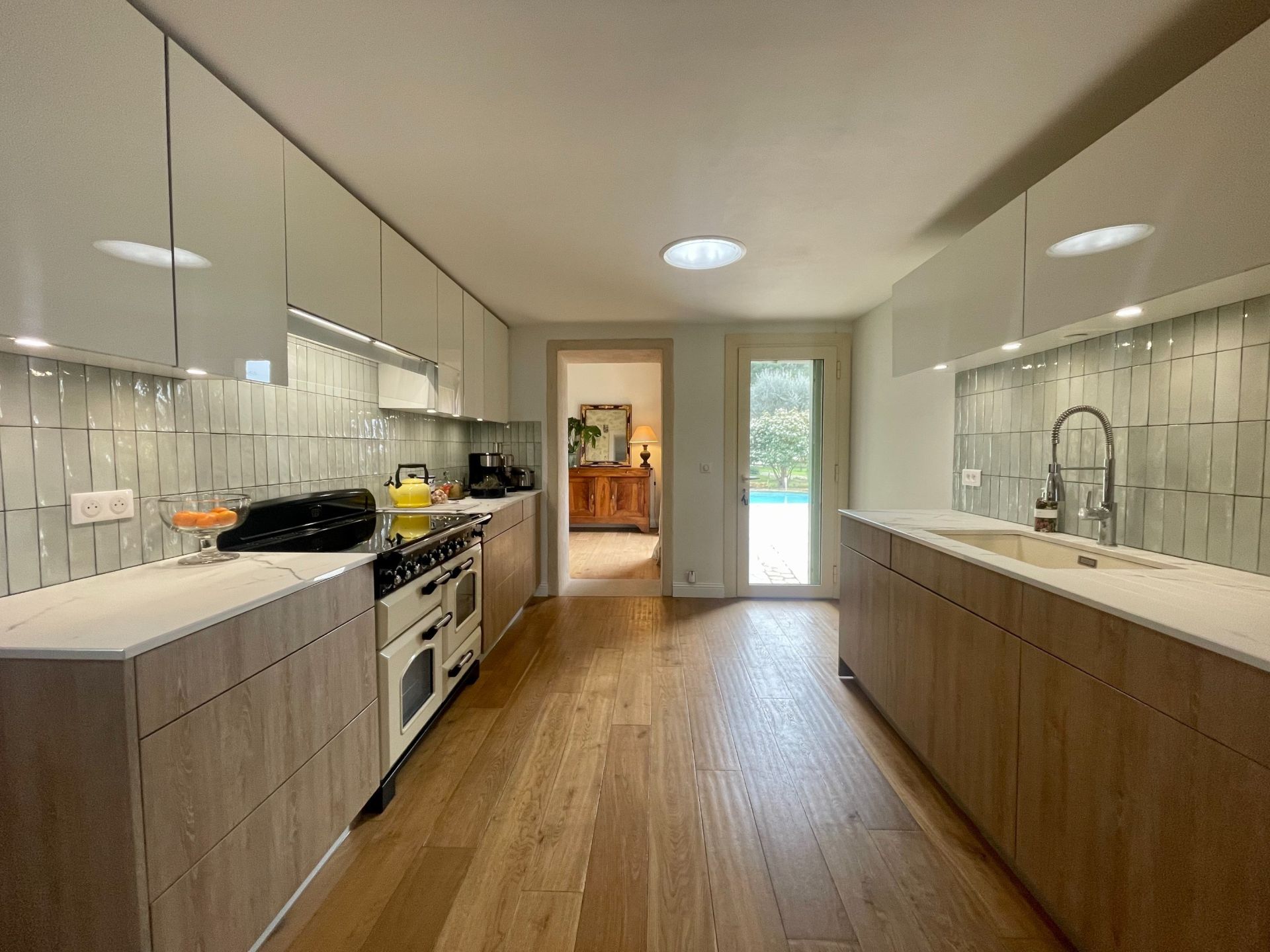 mas 7 Rooms for sale on MONTPELLIER (34000)