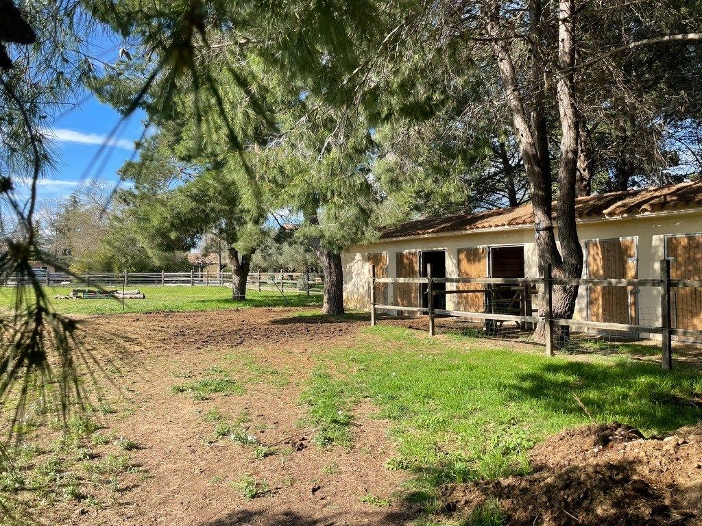 mas 7 Rooms for sale on MONTPELLIER (34000)