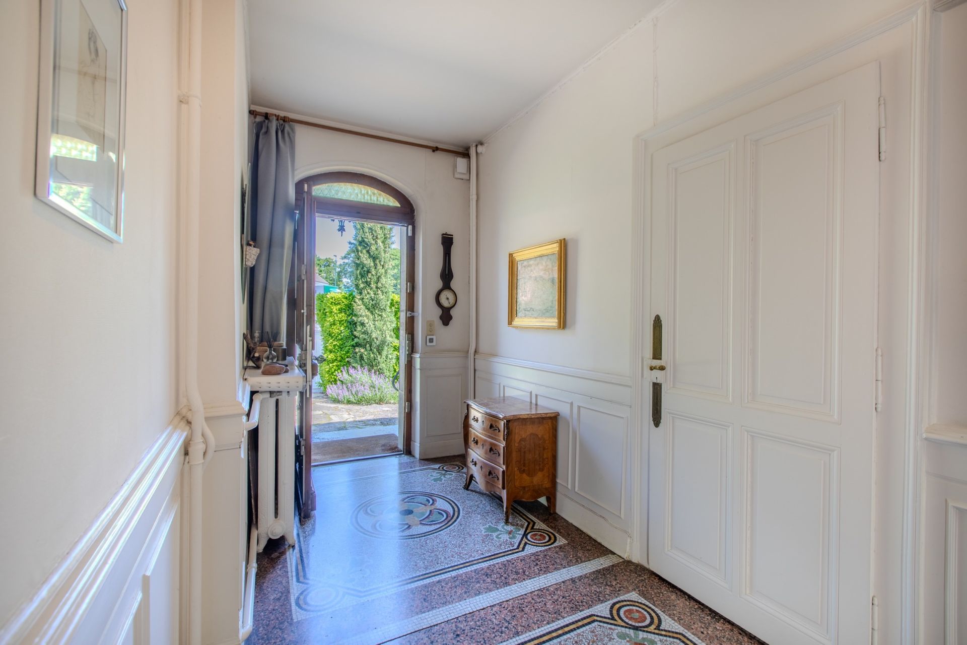luxury house 10 Rooms for sale on ST JULIEN EN GENEVOIS (74160)
