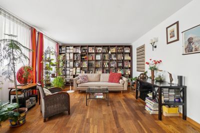 Sale Luxury apartment Paris 11 5 Rooms 130.06 m²