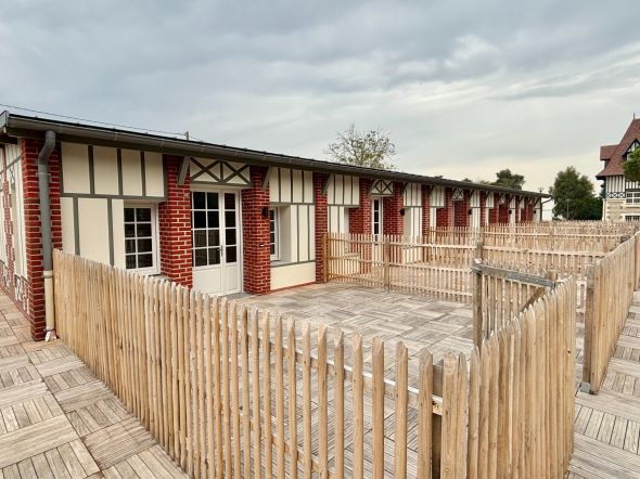 Sale Luxury apartment Trouville-sur-Mer 3 Rooms 61 m²