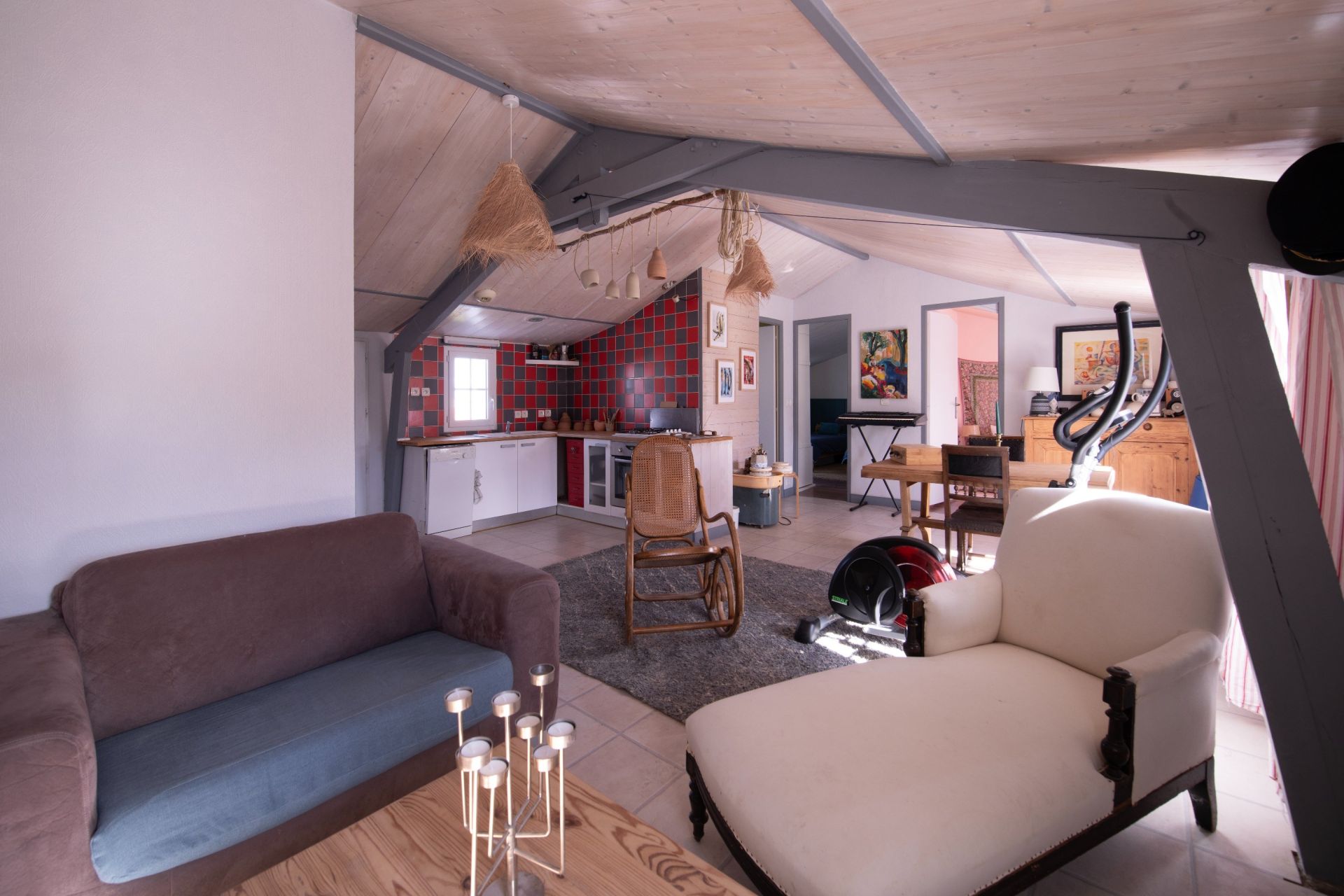 luxury house 8 Rooms for sale on L EPINE (85740)