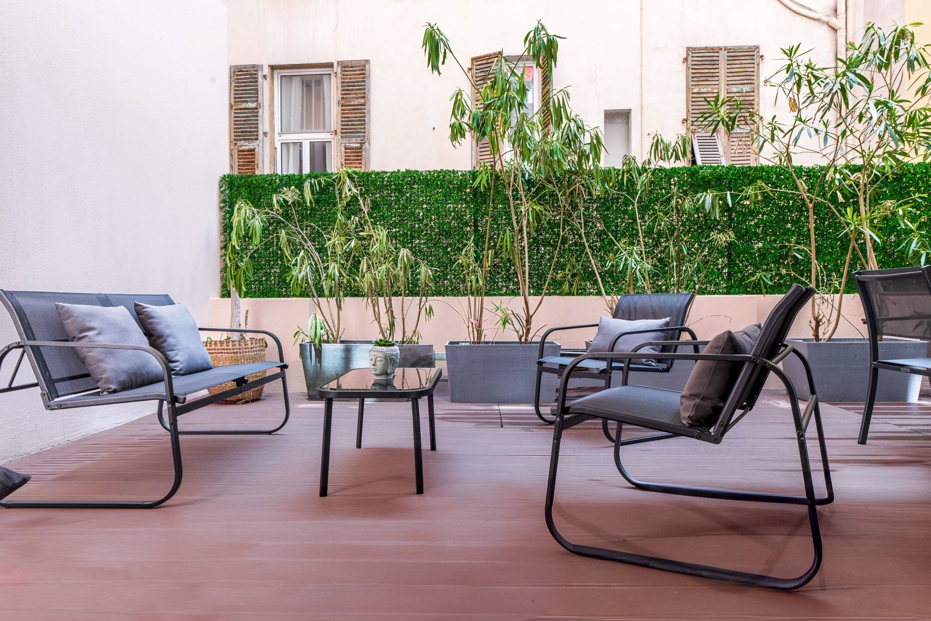 luxury apartment 4 Rooms for sale on NICE (06000)