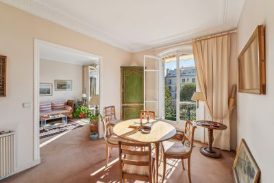 Sale Luxury apartment Neuilly-sur-Seine 3 Rooms 62 m²