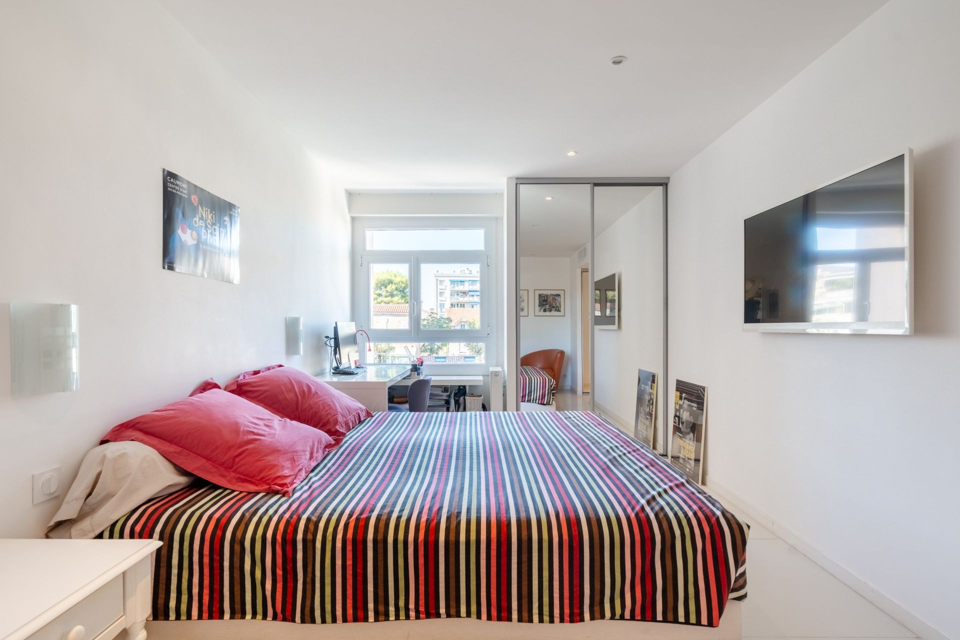 duplex de luxe 8 Pièces en vente sur MARSEILLE (13008)