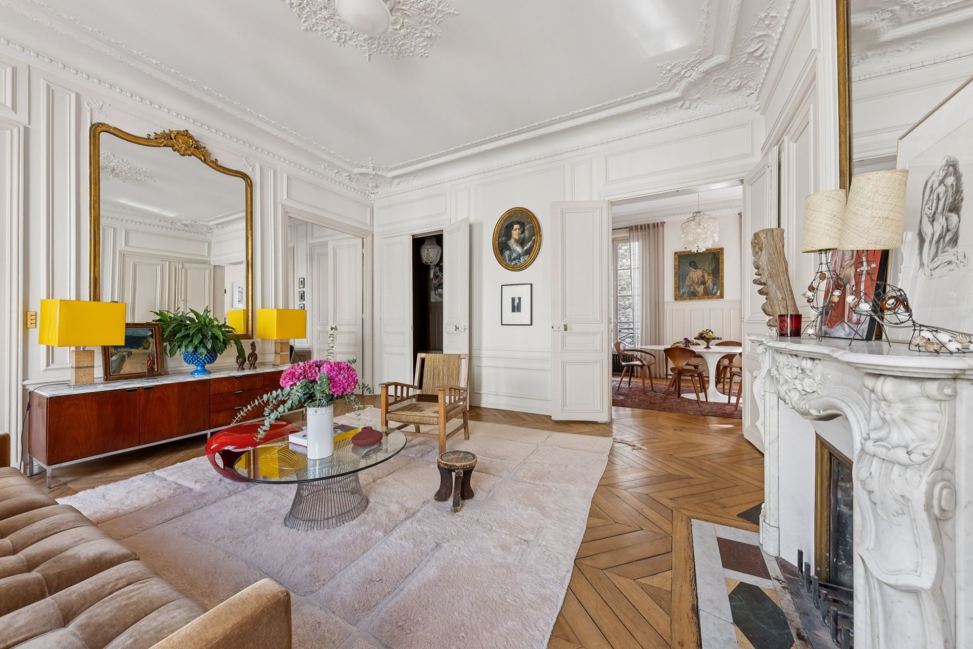 luxury apartment 5 Rooms for sale on PARIS (75009)